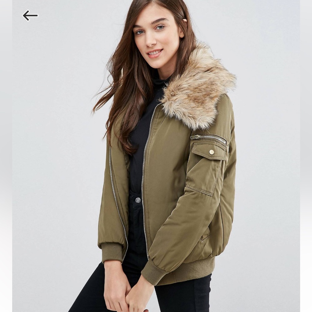 New Look Bomber Jacket With Faux Fur Collar Green